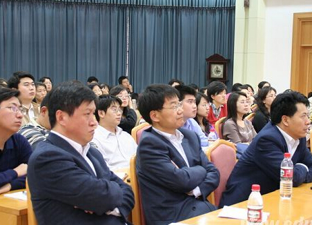 譚小芳老師為深圳電信全體員工進行《電話營銷》培訓
