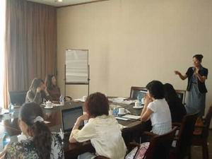 譚小芳上海羅氏制藥集團性格與溝通的培訓順利開課