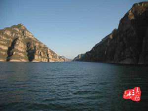 熱烈祝賀譚小芳為國家4A景區黃河三峽小浪底《旅游景區培訓》