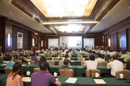 順德第九期“光彩論壇”——誠信，讓企業走得
