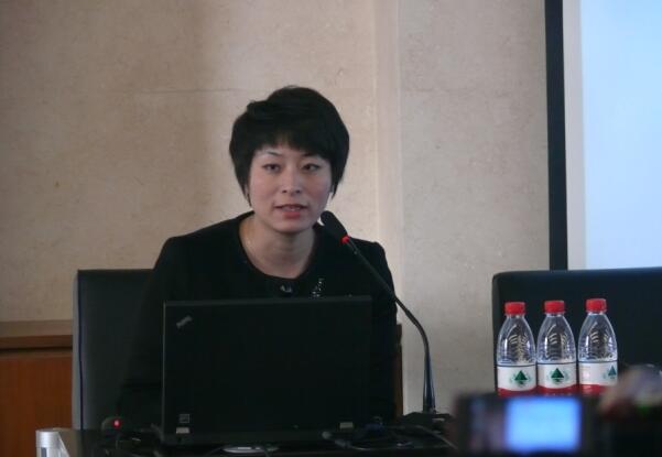 譚小芳老師收益徐州供電公司舉辦文明禮儀培訓班